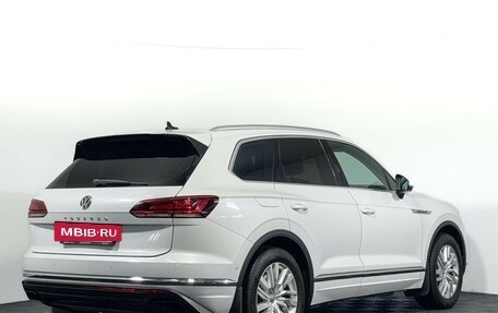 Volkswagen Touareg III, 2018 год, 3 414 500 рублей, 5 фотография