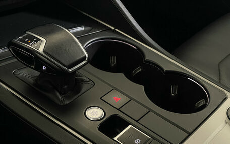 Volkswagen Touareg III, 2018 год, 3 414 500 рублей, 16 фотография