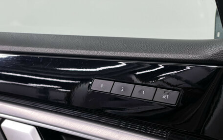 Volkswagen Touareg III, 2018 год, 3 414 500 рублей, 15 фотография