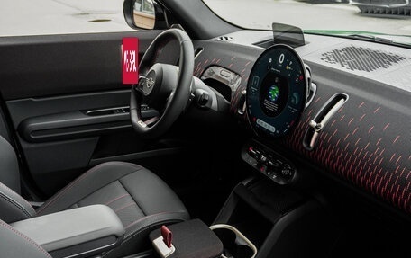 MINI Countryman II (F60), 2024 год, 6 799 000 рублей, 12 фотография