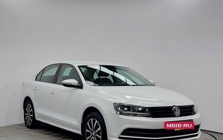 Volkswagen Jetta VI, 2017 год, 1 699 000 рублей, 3 фотография