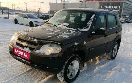 Chevrolet Niva I рестайлинг, 2017 год, 727 000 рублей, 1 фотография