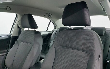 Volkswagen Jetta VI, 2017 год, 1 699 000 рублей, 16 фотография