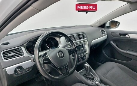 Volkswagen Jetta VI, 2017 год, 1 699 000 рублей, 10 фотография