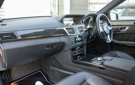 Mercedes-Benz E-Класс, 2011 год, 1 699 000 рублей, 24 фотография