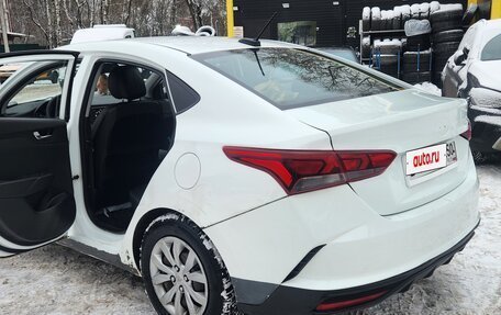 Hyundai Solaris II рестайлинг, 2020 год, 1 020 000 рублей, 4 фотография