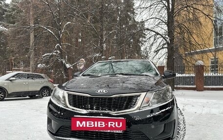 KIA Rio III рестайлинг, 2012 год, 880 000 рублей, 2 фотография