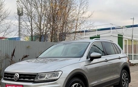 Volkswagen Tiguan II, 2018 год, 2 100 000 рублей, 1 фотография