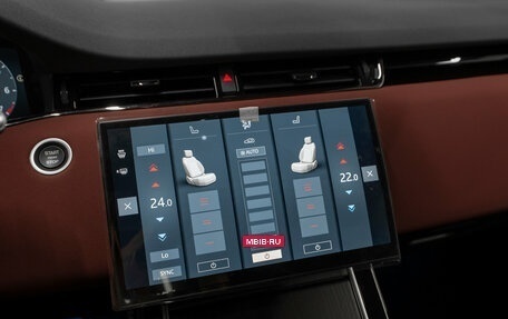 Land Rover Range Rover Evoque II, 2025 год, 6 750 000 рублей, 18 фотография