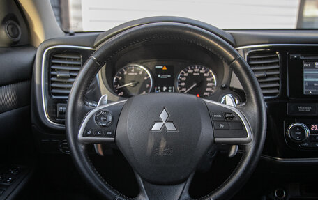 Mitsubishi Outlander III рестайлинг 3, 2012 год, 1 575 000 рублей, 16 фотография