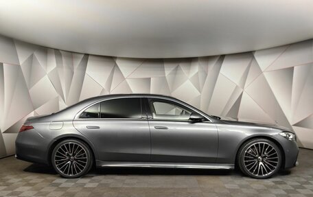 Mercedes-Benz S-Класс, 2022 год, 13 300 000 рублей, 25 фотография