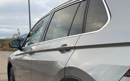 Volkswagen Tiguan II, 2018 год, 2 100 000 рублей, 17 фотография