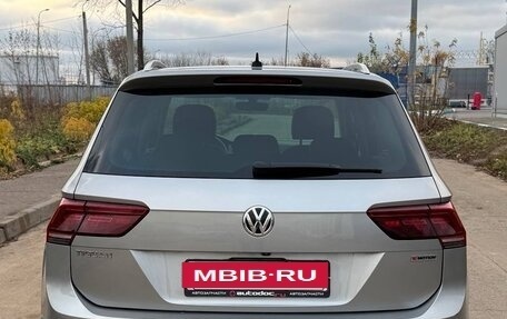 Volkswagen Tiguan II, 2018 год, 2 100 000 рублей, 8 фотография