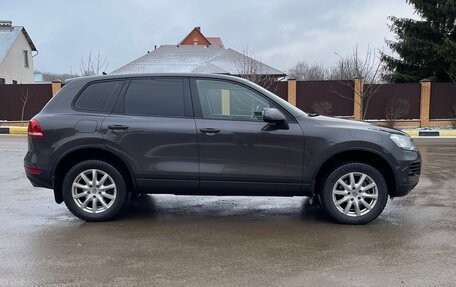 Volkswagen Touareg III, 2010 год, 2 200 000 рублей, 3 фотография