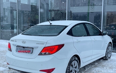 Hyundai Solaris II рестайлинг, 2014 год, 1 000 000 рублей, 5 фотография