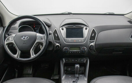 Hyundai ix35 I рестайлинг, 2014 год, 1 550 000 рублей, 13 фотография