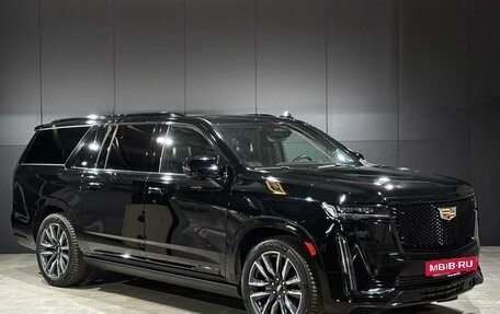 Cadillac Escalade V, 2023 год, 14 000 000 рублей, 2 фотография