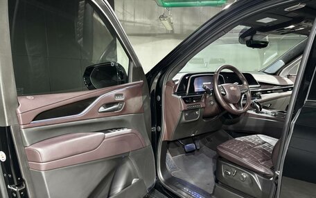 Cadillac Escalade V, 2023 год, 14 000 000 рублей, 7 фотография