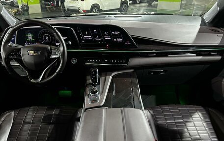 Cadillac Escalade V, 2023 год, 14 000 000 рублей, 19 фотография