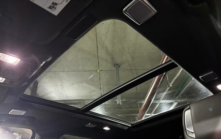 Cadillac Escalade V, 2023 год, 14 000 000 рублей, 23 фотография