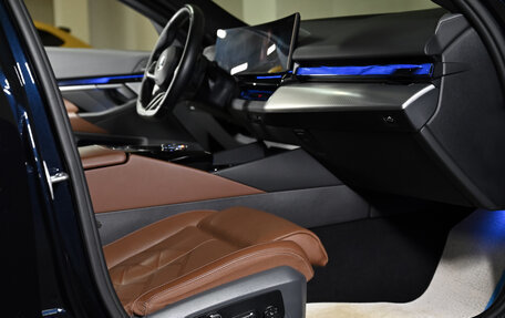 BMW 5 серия, 2023 год, 7 300 000 рублей, 29 фотография