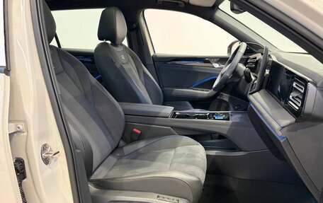 Volkswagen Tiguan, 2025 год, 5 199 000 рублей, 10 фотография