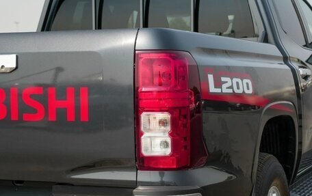 Mitsubishi L200, 2025 год, 6 390 000 рублей, 5 фотография