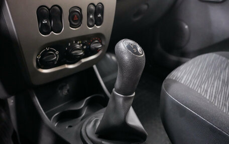 Renault Sandero I, 2012 год, 597 000 рублей, 12 фотография