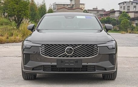 Volvo S90 II рестайлинг, 2025 год, 6 430 000 рублей, 2 фотография