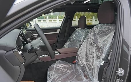 Volvo S90 II рестайлинг, 2025 год, 6 430 000 рублей, 12 фотография