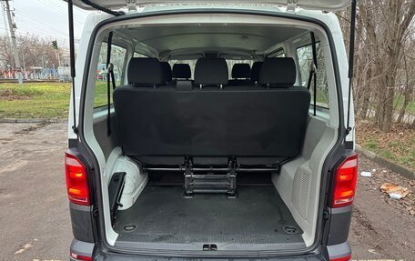 Volkswagen Transporter T6 рестайлинг, 2015 год, 2 270 000 рублей, 7 фотография