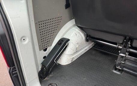 Volkswagen Transporter T6 рестайлинг, 2015 год, 2 270 000 рублей, 8 фотография