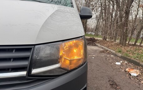 Volkswagen Transporter T6 рестайлинг, 2015 год, 2 270 000 рублей, 11 фотография