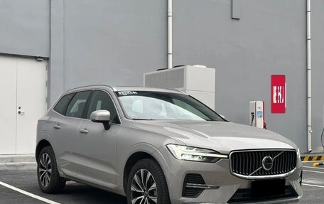 Volvo XC60 II, 2025 год, 5 690 000 рублей, 3 фотография