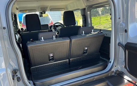 Suzuki Jimny, 2022 год, 1 950 000 рублей, 7 фотография