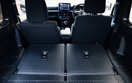 Suzuki Jimny, 2022 год, 1 950 000 рублей, 12 фотография