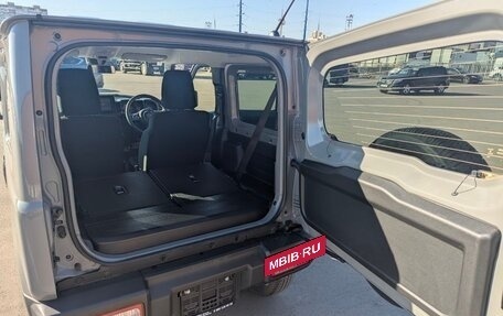 Suzuki Jimny, 2022 год, 1 950 000 рублей, 6 фотография