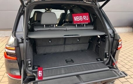 BMW X7, 2024 год, 14 230 000 рублей, 38 фотография