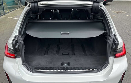 BMW 3 серия, 2025 год, 5 450 000 рублей, 10 фотография