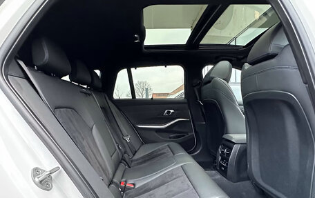 BMW 3 серия, 2025 год, 5 450 000 рублей, 14 фотография