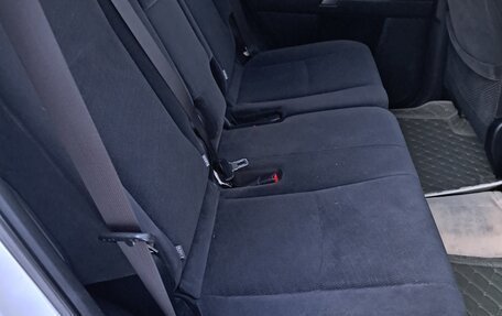 Toyota Land Cruiser Prado 150 рестайлинг 2, 2018 год, 3 650 000 рублей, 11 фотография