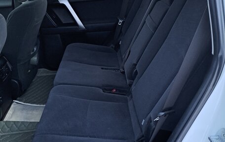 Toyota Land Cruiser Prado 150 рестайлинг 2, 2018 год, 3 650 000 рублей, 13 фотография