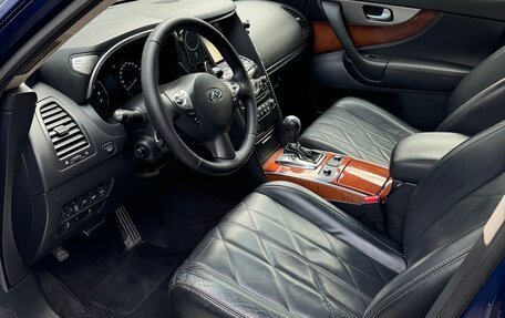 Infiniti QX70, 2014 год, 2 900 000 рублей, 8 фотография