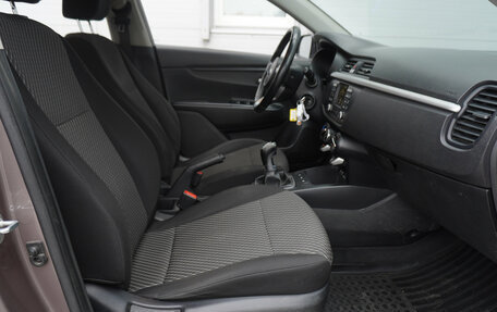 KIA Rio IV, 2018 год, 1 300 000 рублей, 19 фотография