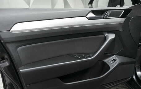 Volkswagen Passat B8 рестайлинг, 2019 год, 2 230 000 рублей, 17 фотография