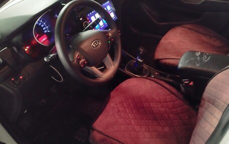 KIA Rio III рестайлинг, 2012 год, 610 000 рублей, 7 фотография