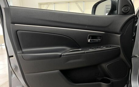 Mitsubishi ASX I рестайлинг, 2012 год, 999 000 рублей, 25 фотография