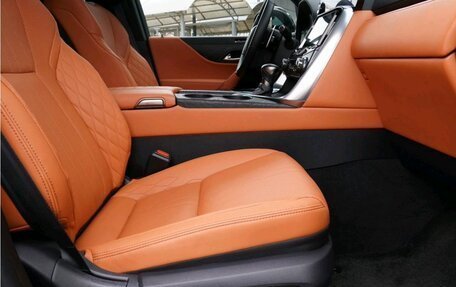 Lexus LX, 2024 год, 17 650 000 рублей, 24 фотография