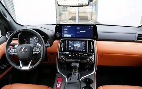 Lexus LX, 2024 год, 17 650 000 рублей, 13 фотография