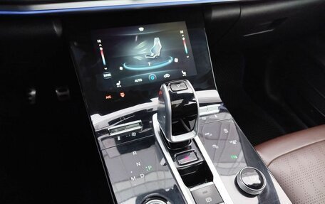 Chery Tiggo 8 Pro, 2021 год, 1 630 000 рублей, 24 фотография